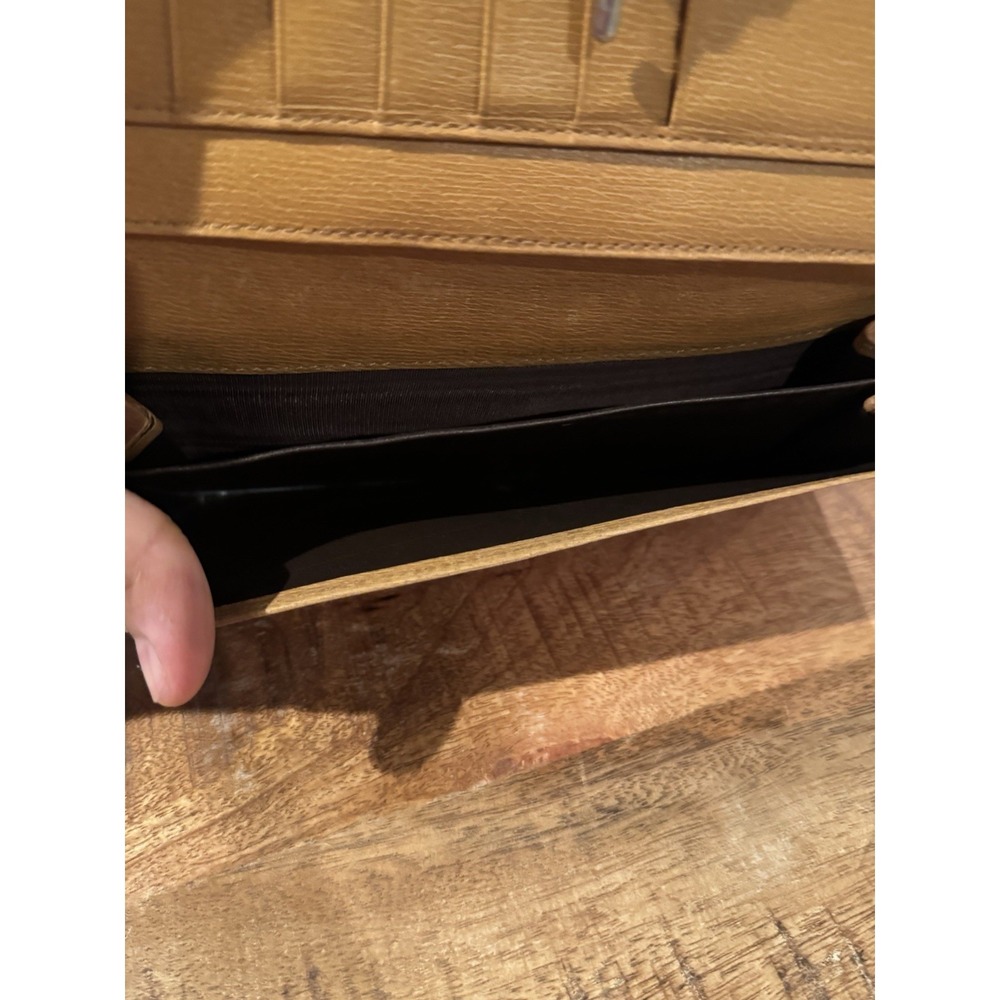 Authentic Gucci Vintage Tan Leather Clutch Wallet Jackie Clasp Italy - Picture 15 of 16